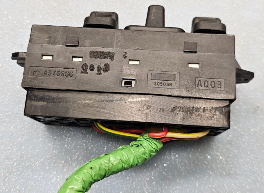 🔥89-04 Grand caravan Grand Cherokee Drivers Left Power Seat Switch Black OEM