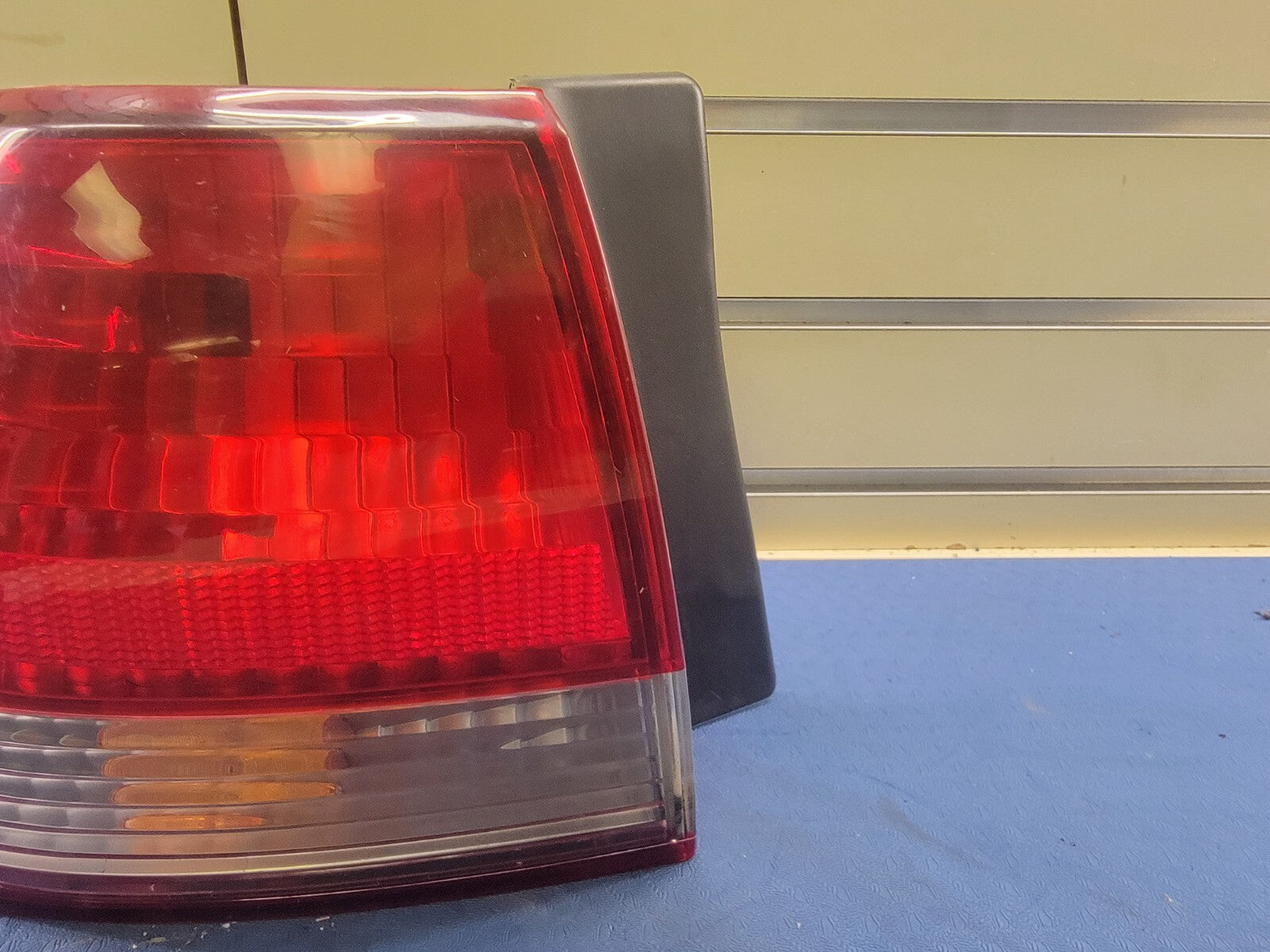 🔥1997-2002 Honda Accord Sedan Rear LEFT DRIVER Tail Light  OEM