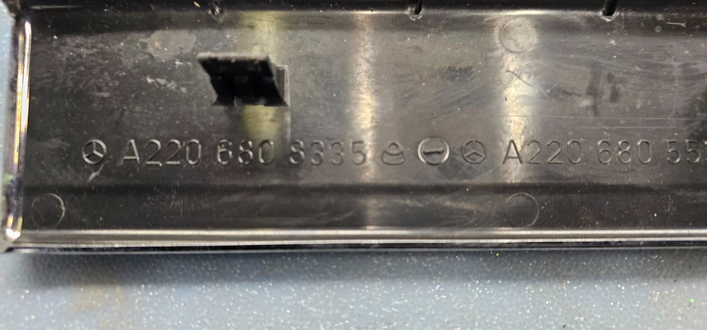 🔥03-06 MERCEDES W220 S430 FRONT LEFT RIGHT SCUFF STEP COVER PLATE PANEL OEM