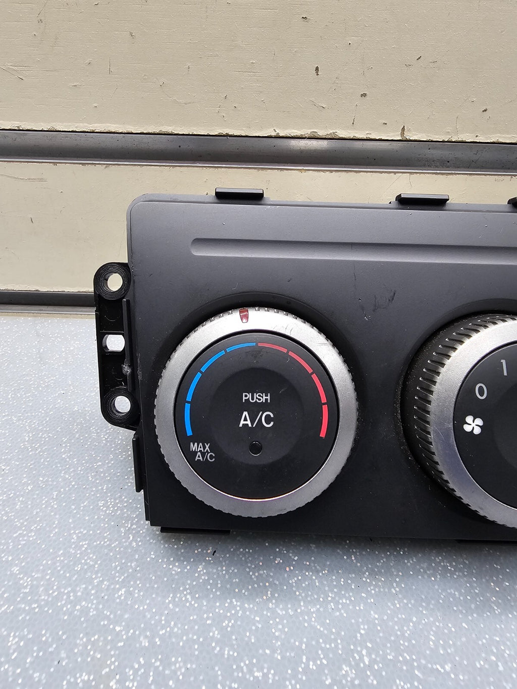 09-13 Mazda 6 Dash AC Heater Temperature Climate Control Air Conditioner