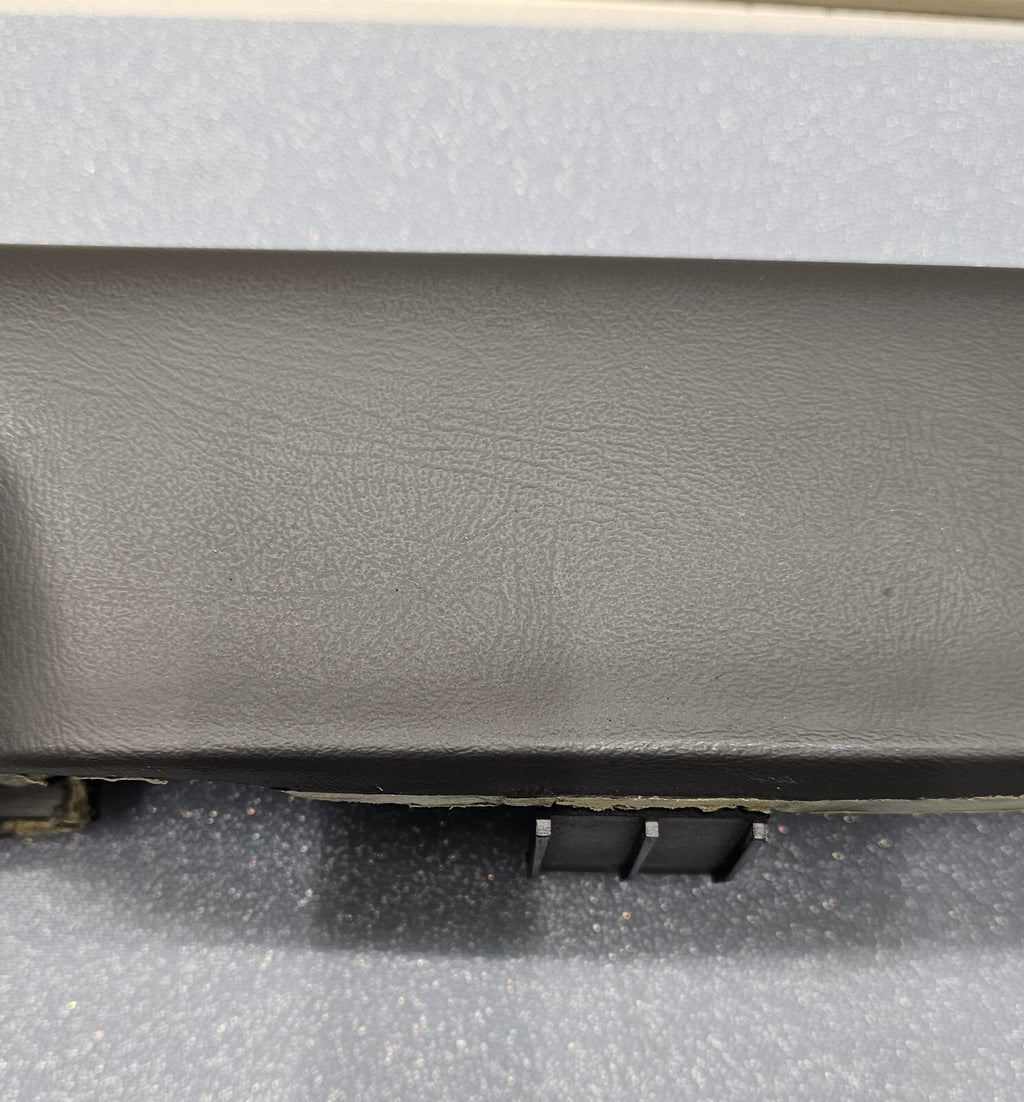 🔥99-06 Chevrolet GMC Silverado Tahoe Rear LEFT Door Armrest Handle DARK GREY H3