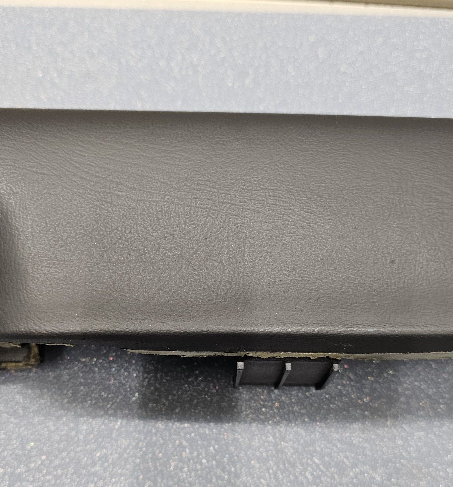 🔥99-06 Chevrolet GMC Silverado Tahoe Rear LEFT Door Armrest Handle DARK GREY H3