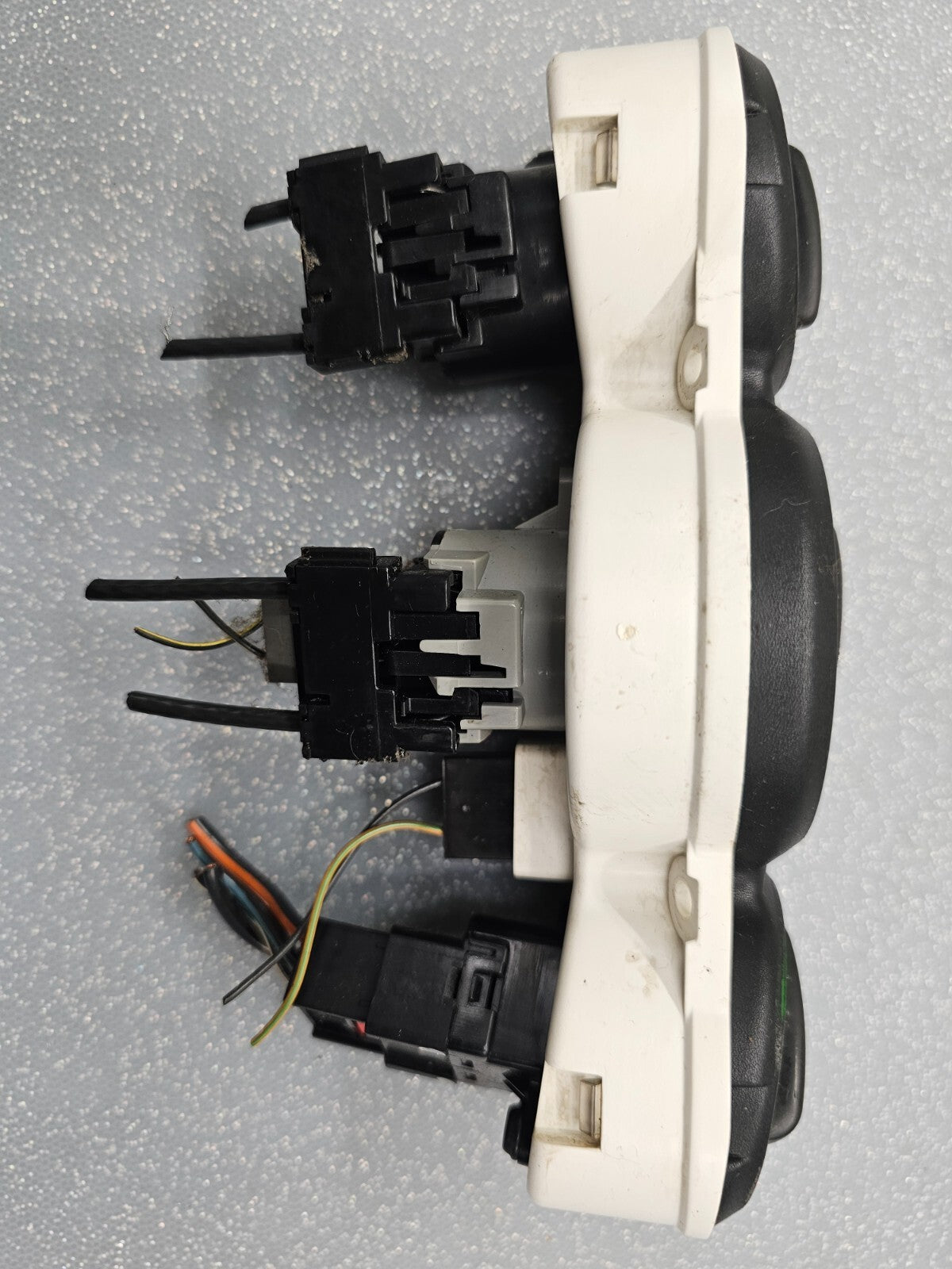🔥00-07 Ford Focus Dash A/C Heater Climate Control Temperature Conditioner OEM