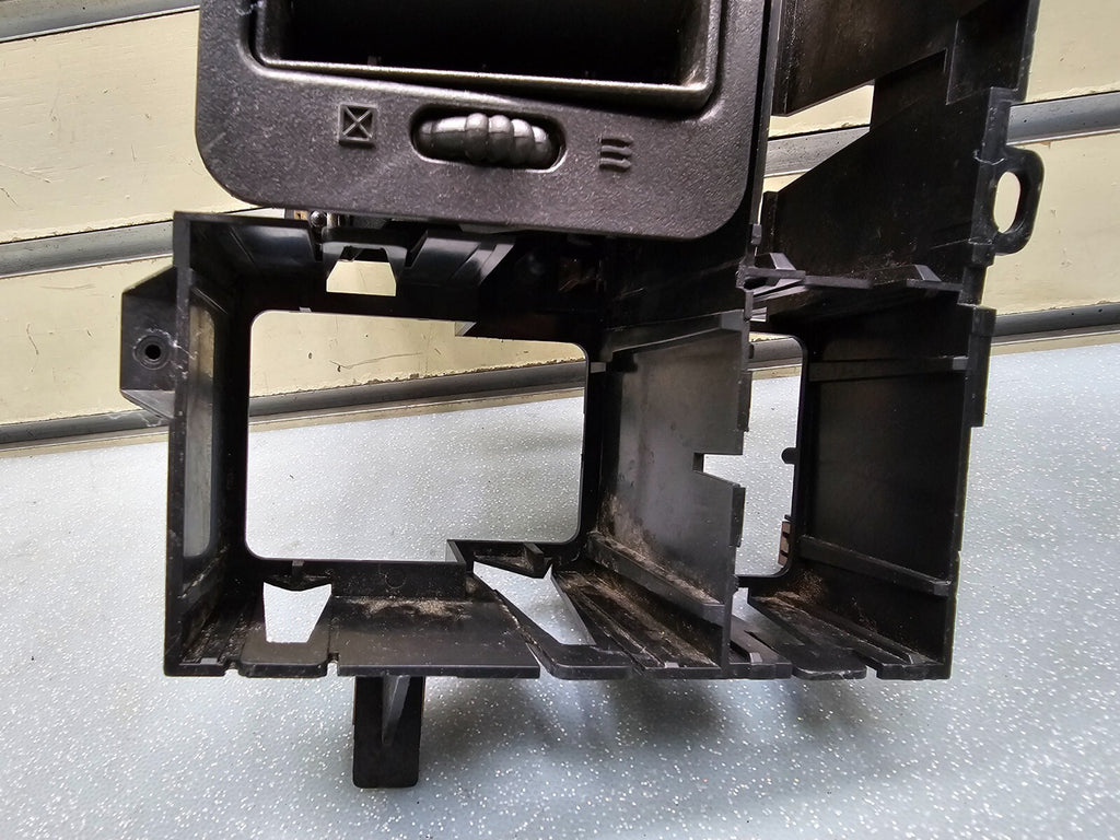 🔥99-06 Chevy Silverado Sierra Headlight Switch left Driver Air Vent black HS19