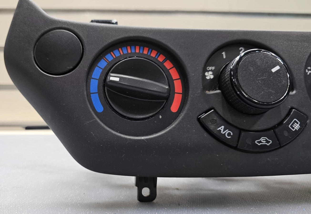 🔥07-11 Chevy Aveo A/C Climate Control Heater Temperature HVAC Panel
