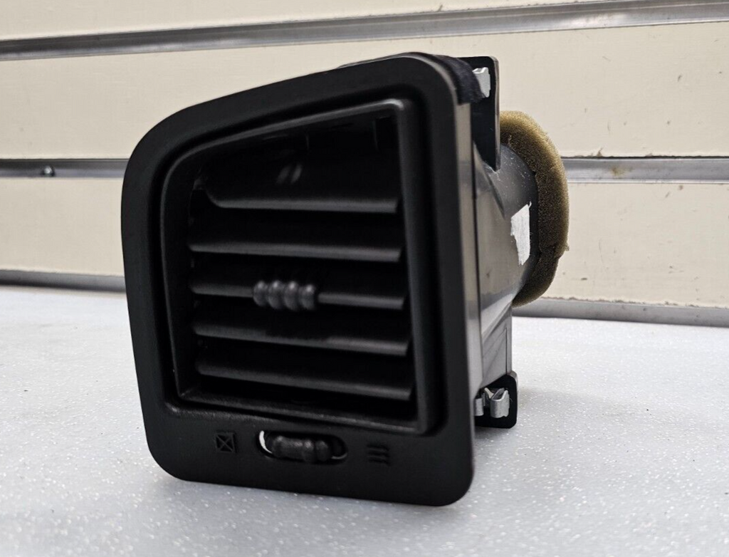 🔥99-06 Silverado Sierra Dash Left Driver Air Vent Heater Climate Temperature