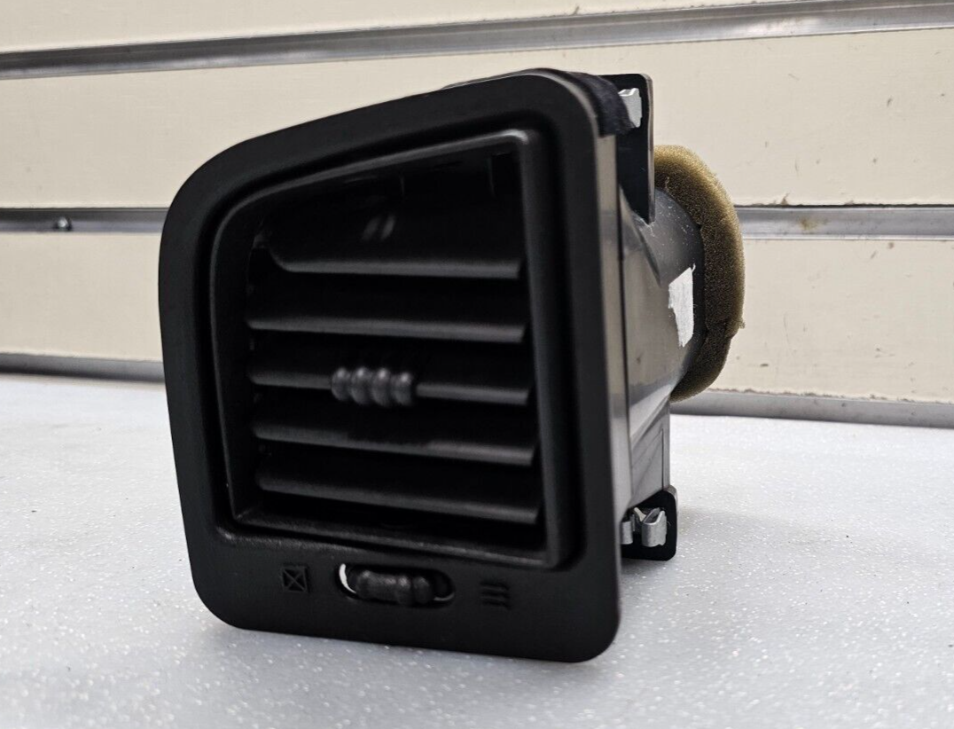 🔥99-06 Silverado Sierra Dash Left Driver Air Vent Heater Climate Temperature