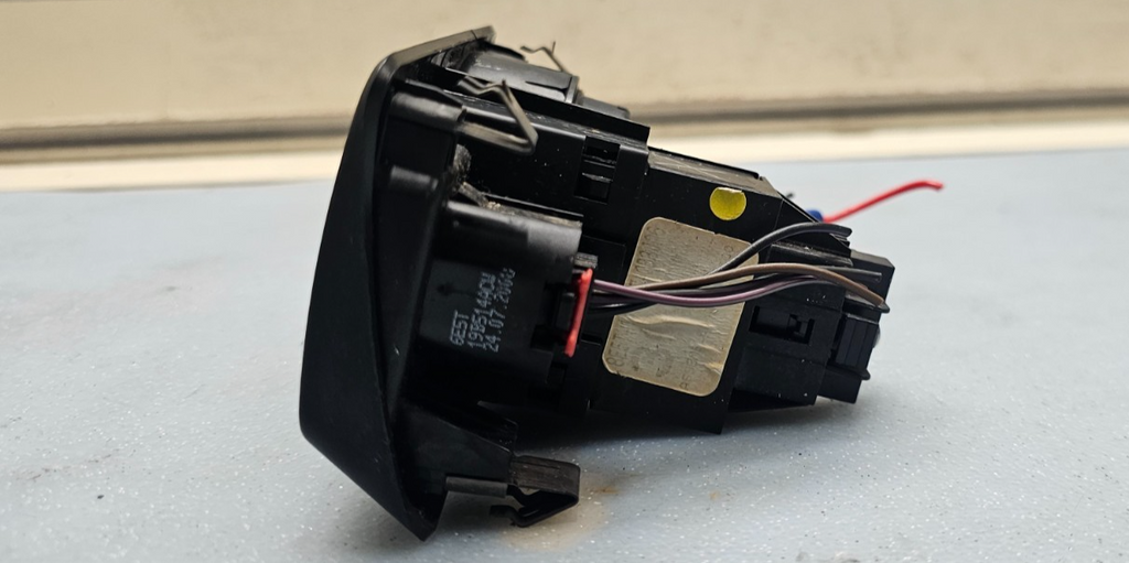 🔥06-09 Fusion Milan Dash Headlight Panel Dimmer Trunk Switch Assembly black