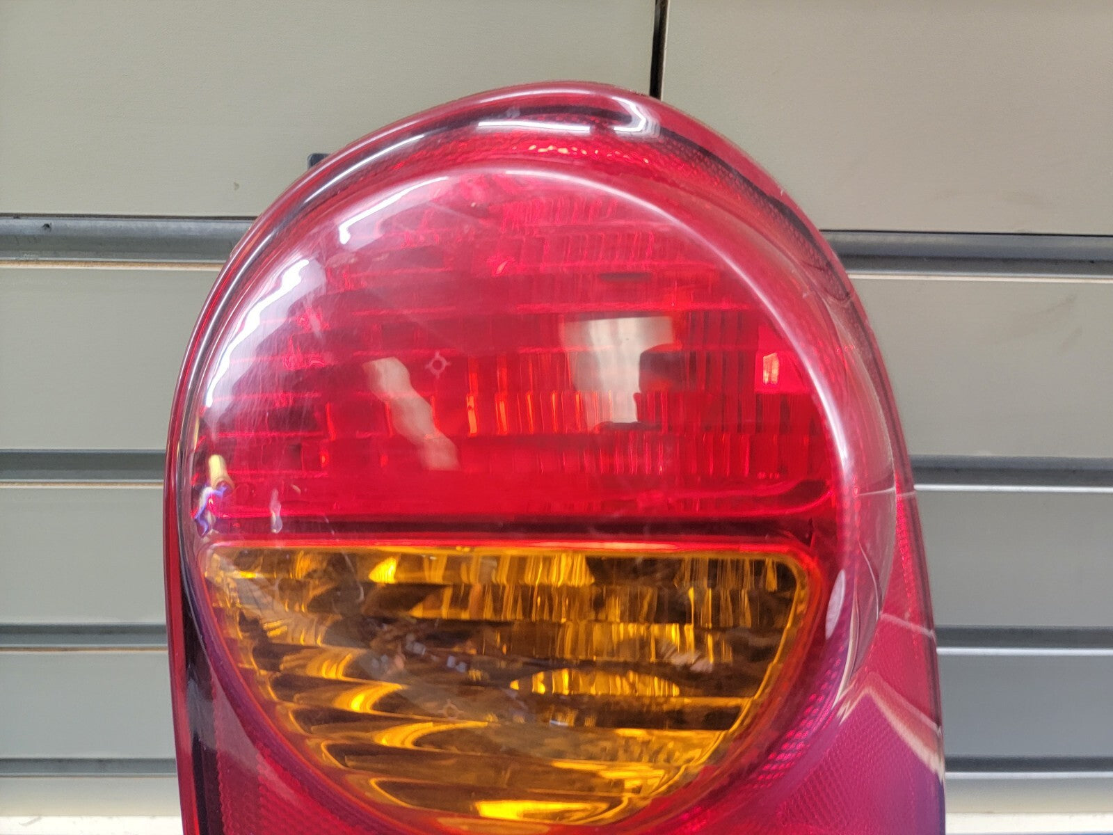 🔥2002-2004 Jeep Liberty Right Passenger Rh Side Tail Light 9903G DG1
