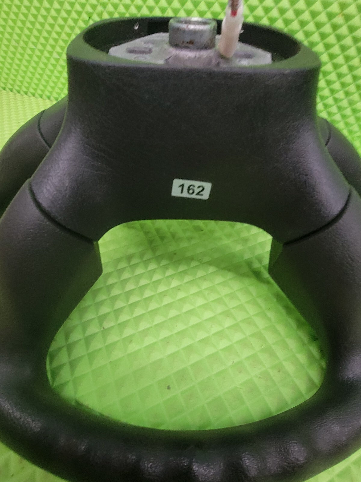 🔥03-06 SILVERADO SIERRA YUKON TAHOE SUBURBAN STEERING WHEEL LEATHER BLACK