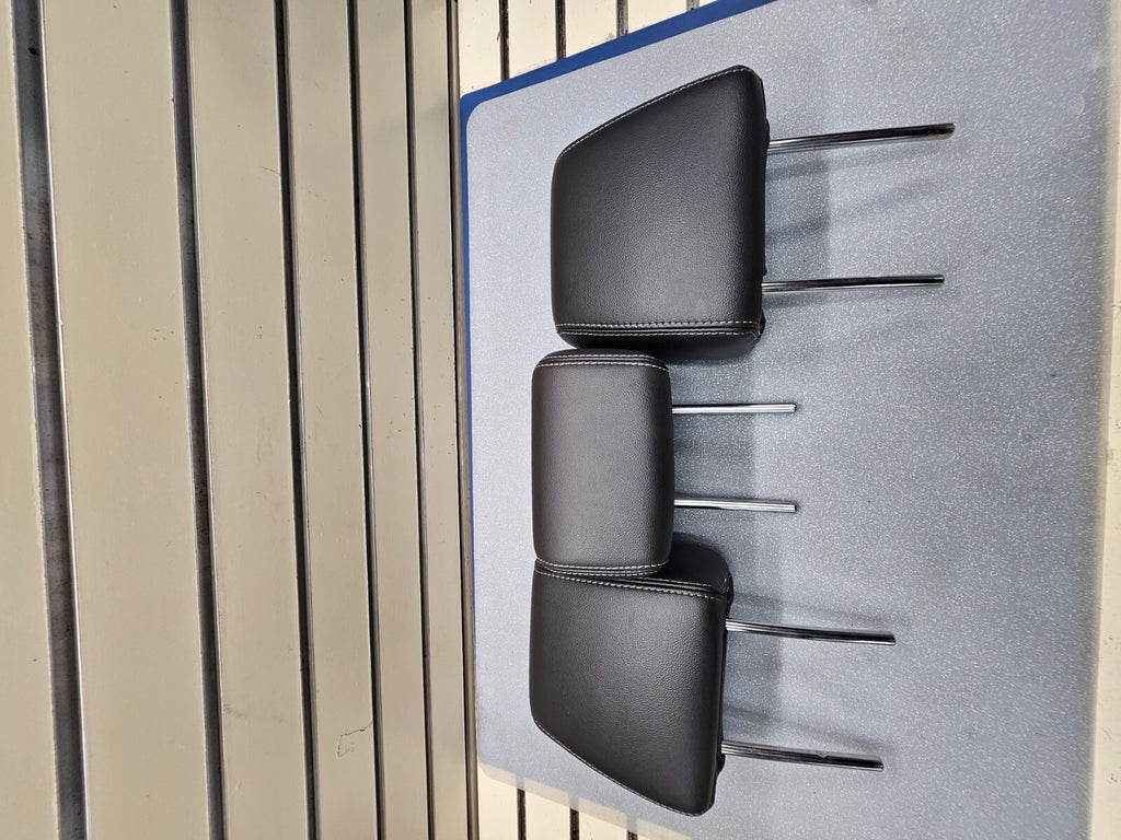 🔥2012 - 2014 Ford Focus Set of 3 Rear Headrests Black Leather OEM