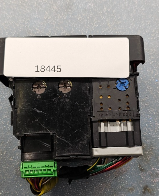 🔥01-05 Civic Center Dash Hazard Switch Warning Light Emergency Flasher Assembly