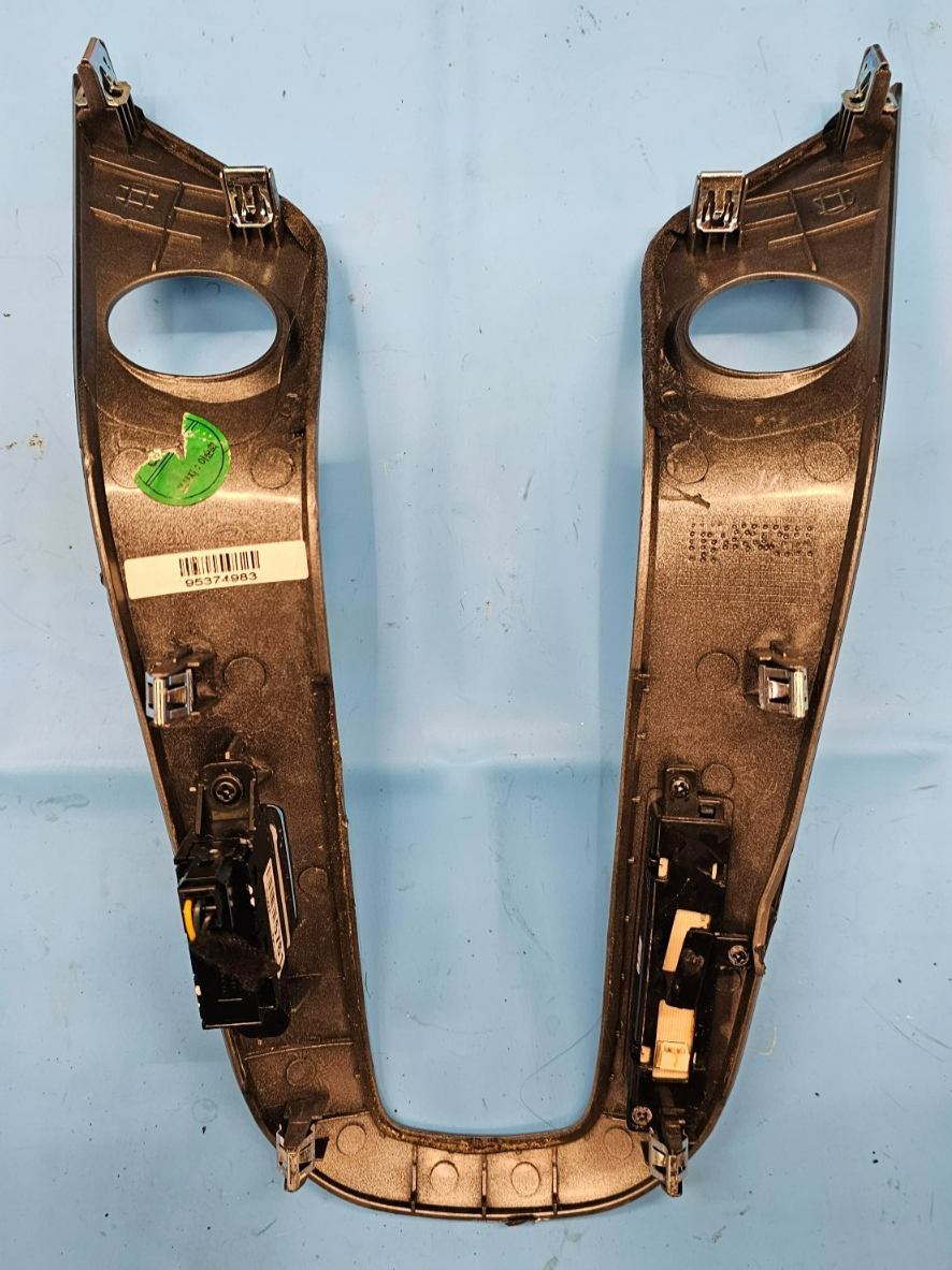 🔥11-15 Chevy Cruze INDICATOR TRANSMISSION GEAR SHIFTER TRIM BEZEL SILVER OEM