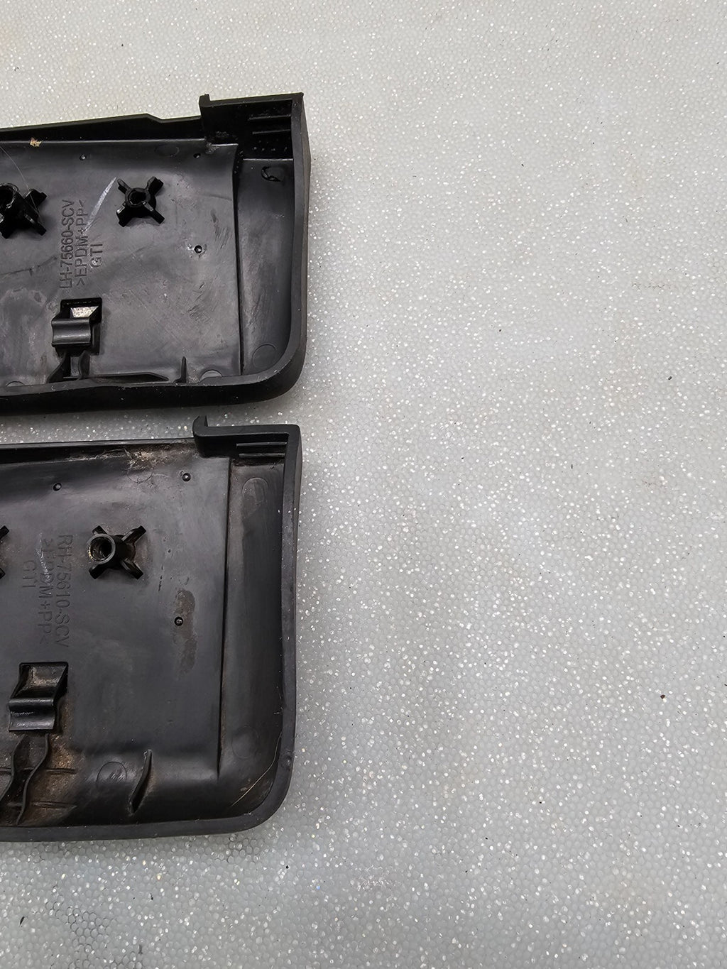 🔥03-11 Honda Element Rear Side Door Upper Hinge Cover Trim SET LEFT/RIGHT OEM
