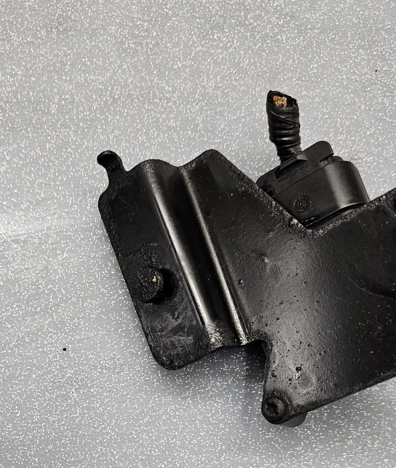 🔥06-11 CADILLAC DTS BUICK LUCERN 10 PIN REAR SUSPENSION HEIGHT LEVEL SENSOR OEM