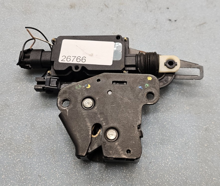 🔥2004-2007 Chevrolet Malibu Liftgate Latch Release Actuator Trunk Deck Lid OEM