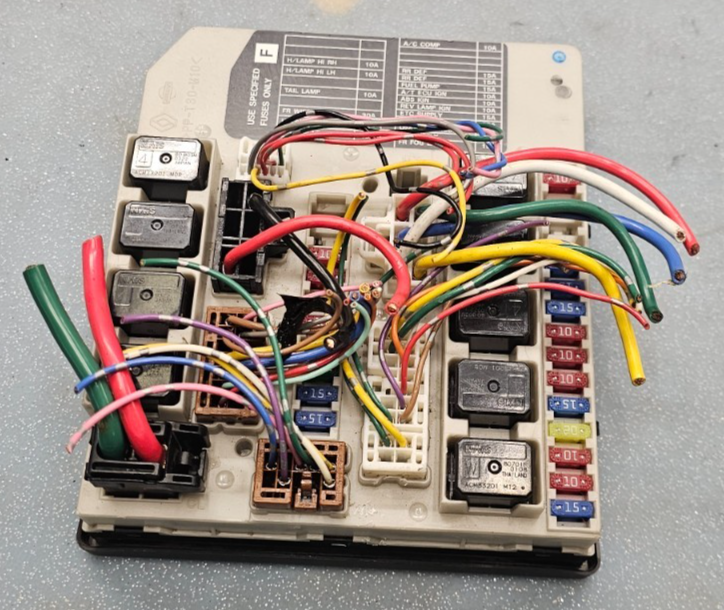 🔥07-11 Nissan Versa IPDM Under Hood Fuse Box Relay Body Control Module Unit BCM