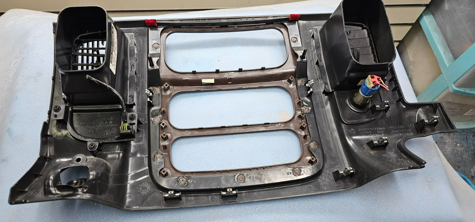 🔥02-05 Dodge RAM Dash RADIO Audio Stereo Bezel Climate Panel Black/Wood B10