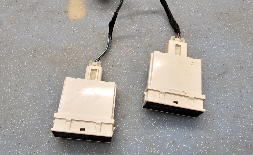 🔥2006-2008 MITSUBISHI ENDEAVOR DASH PASSENGER DISPLAY LIGHT INDICATOR OEM