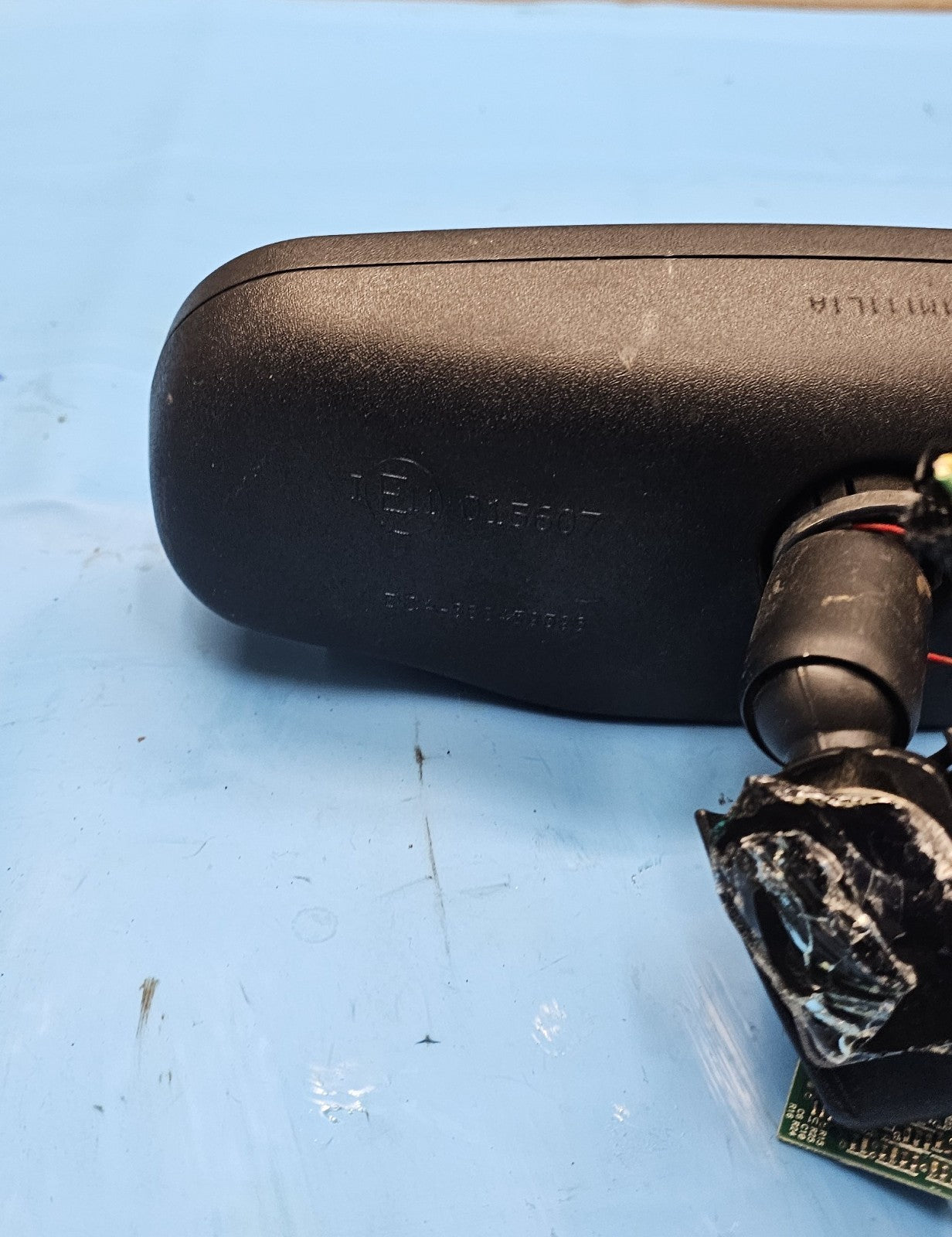 🔥02-05  Saturn Vue Rear View Mirror w Compass & Temp OEM Black