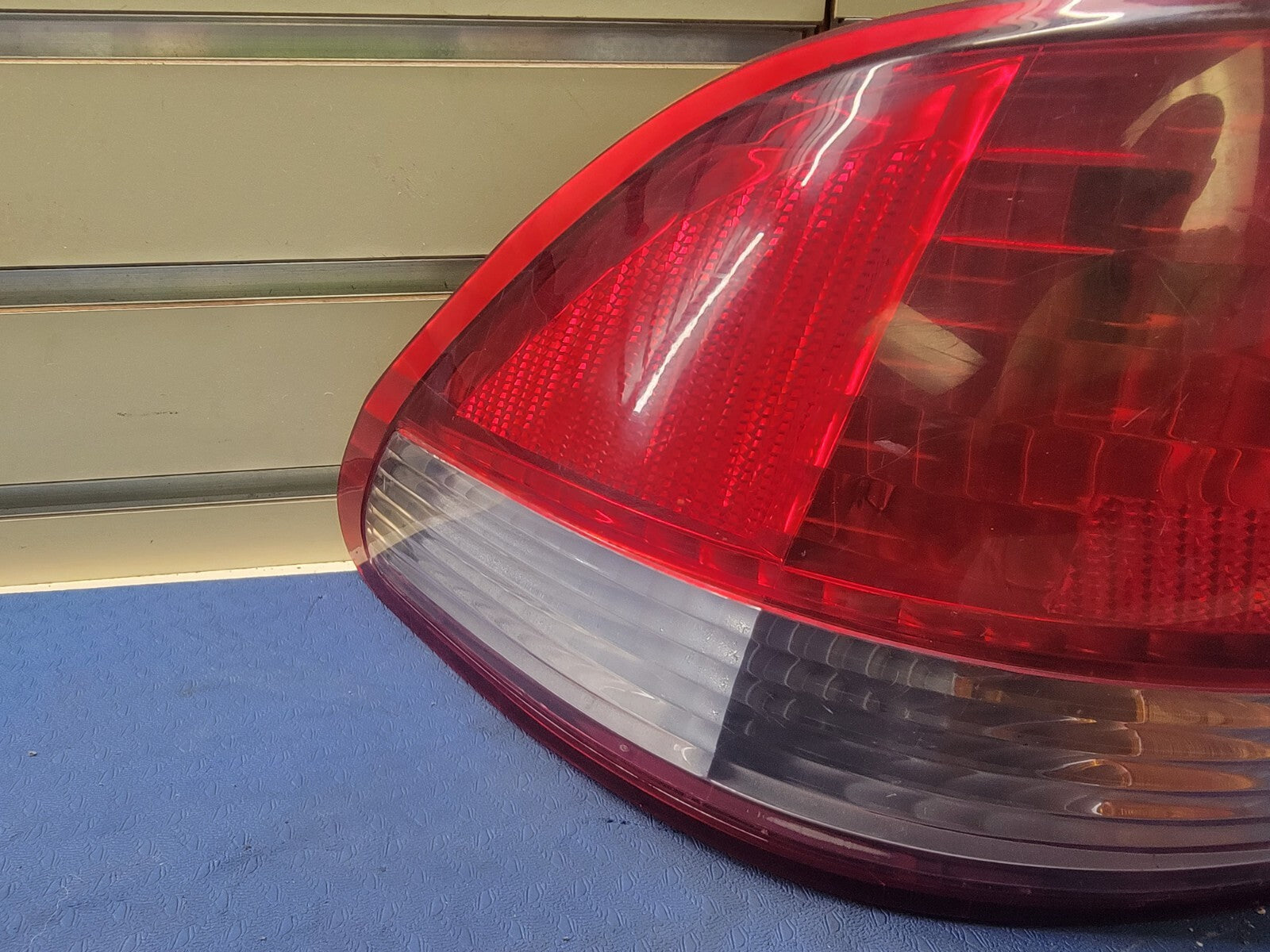 🔥1997-2002 Honda Accord Sedan Rear LEFT DRIVER Tail Light  OEM