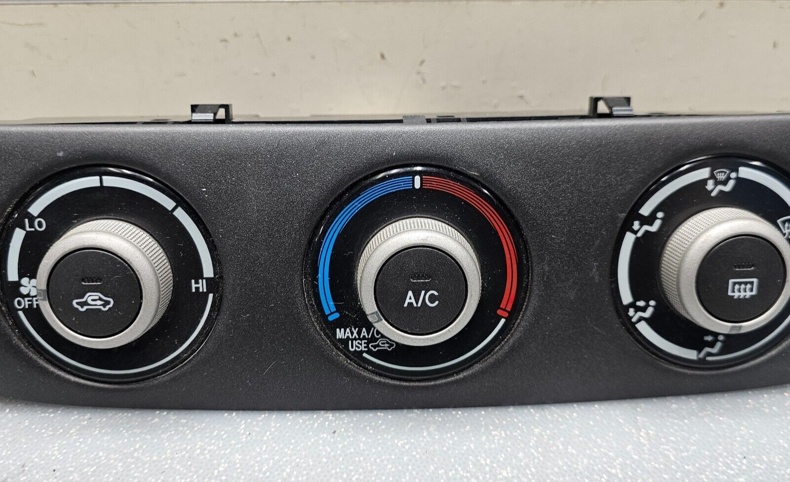 02-06 TOYOTA CAMRY Front Dash A/C Temperature Heater Climate Control Panel Unit