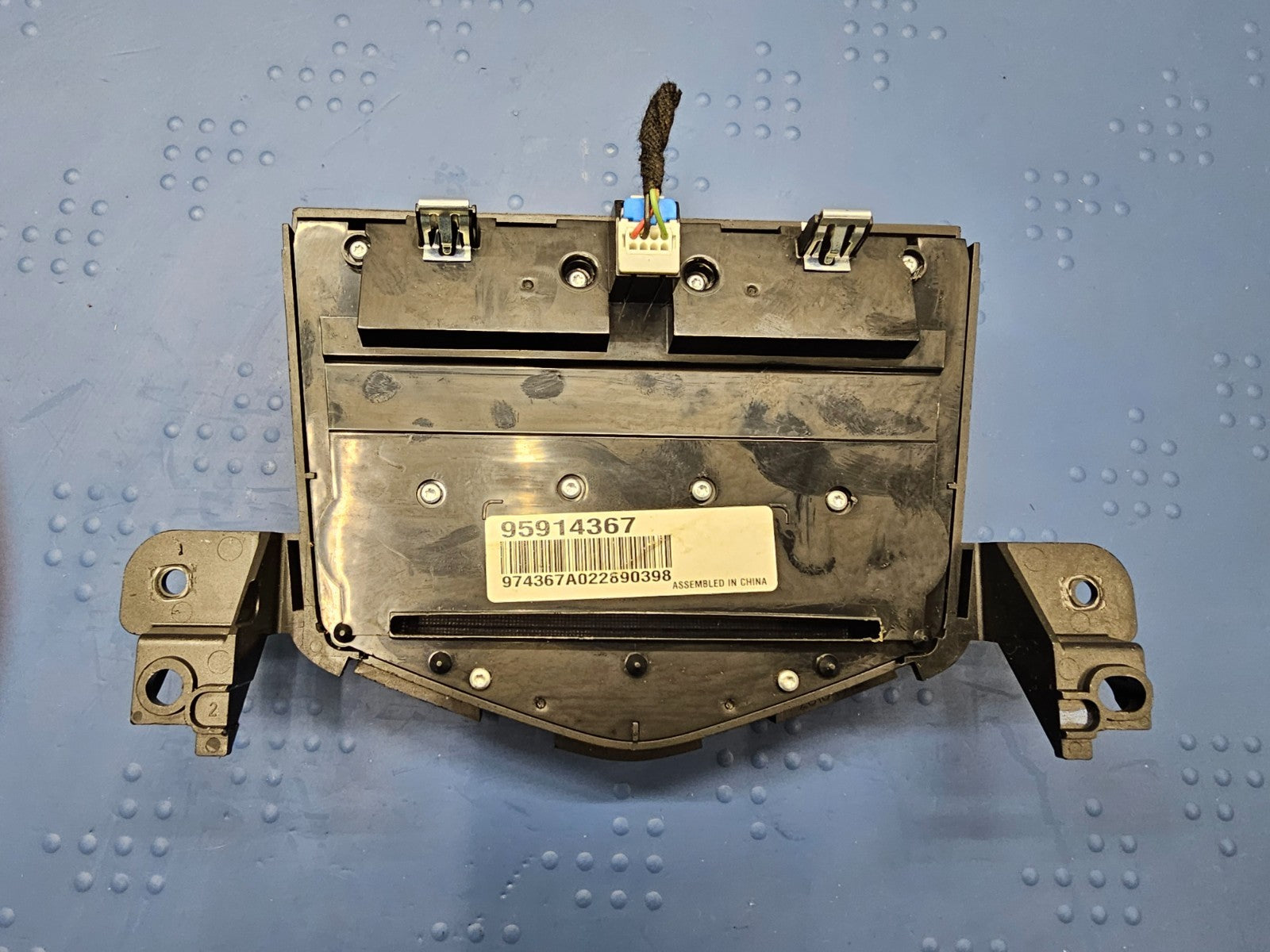 🔥12-16 CRUZE Dash AM FM Radio Satellite CD AUX Player Face Plate Control Panel