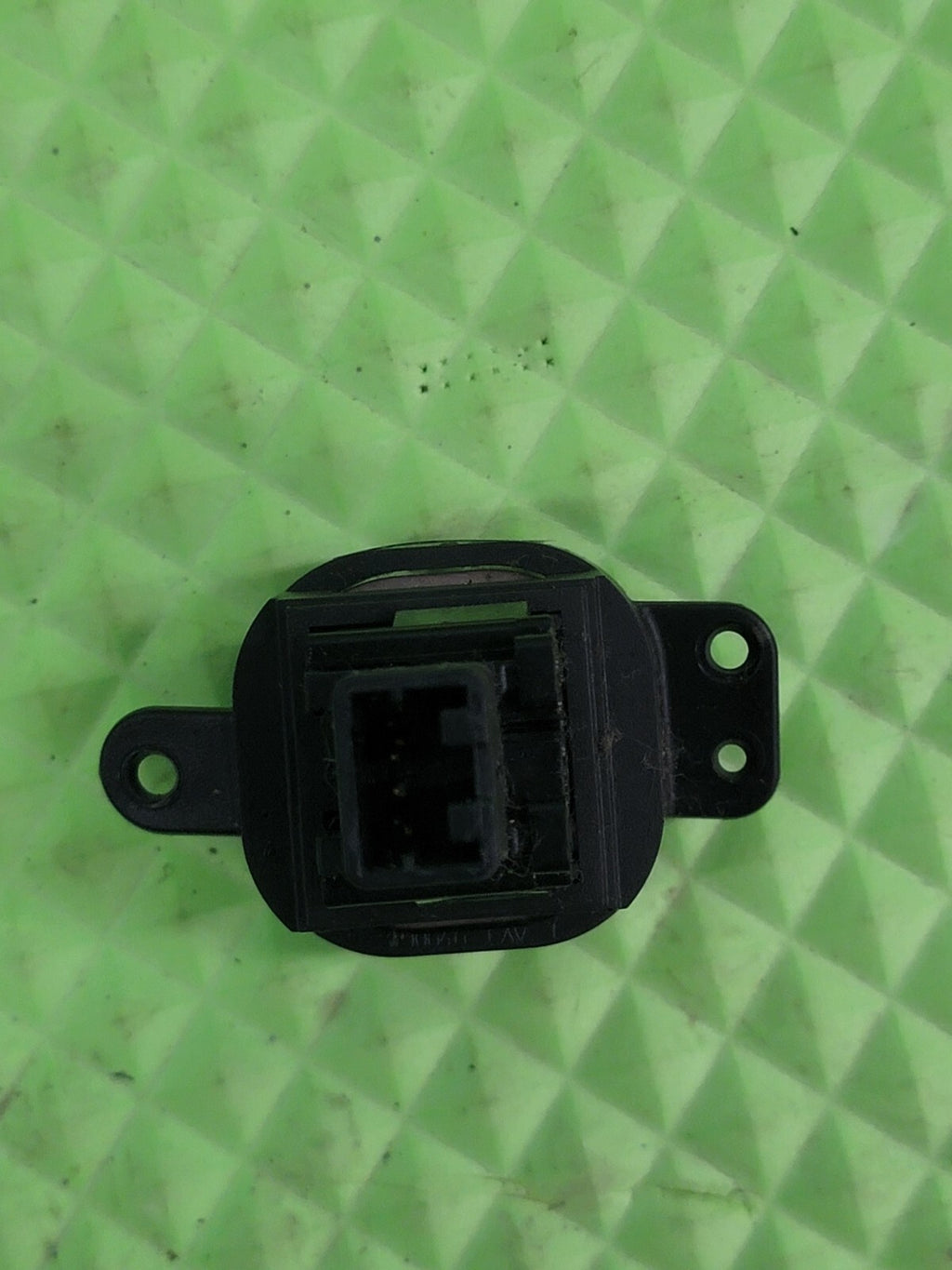 🔥2005-2007 Nissan Pathfinder Hazard Lights Switch Unit Control Factory OEM SW53