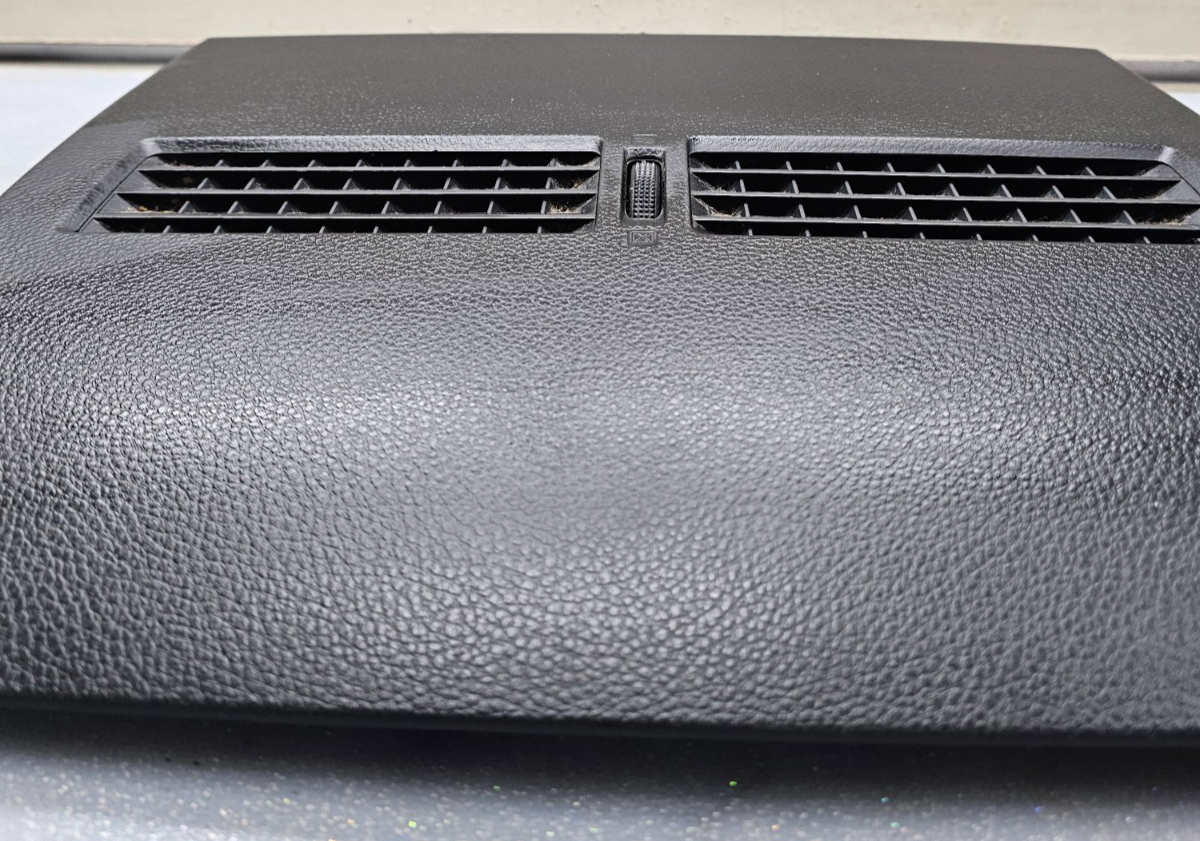 🔥07-12 Versa Center Dash Air Vent Filter Bezel Trim Upper Panel BLACK OEM VT20