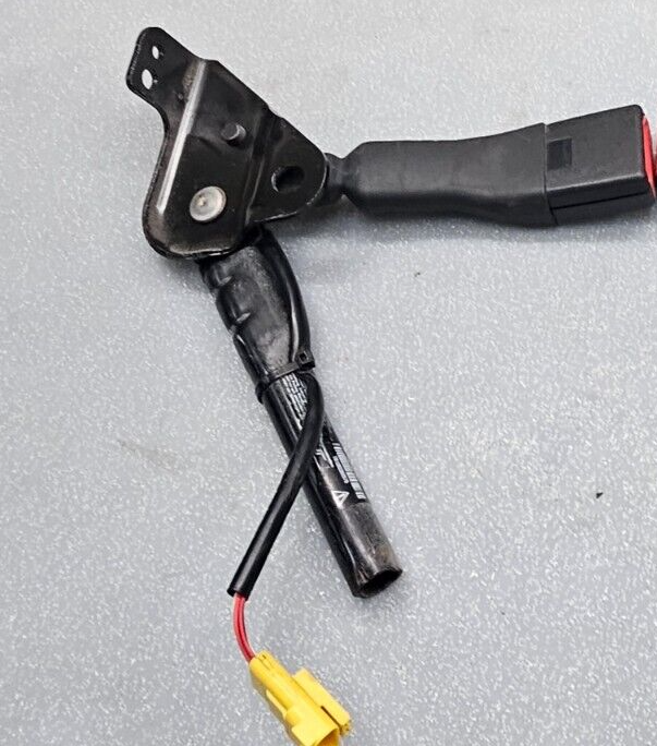 🔥11-20 GRAND CARAVAN TOWN COUNTRY RIGHT PASSENGER FRONT SEAT BELT BUCKLE LATCH