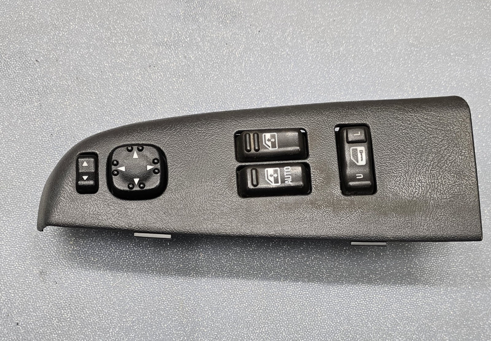 99-02 Silverado SIERRA Door Master Power Window Switch LEFT Driver GRAPHITE WS3