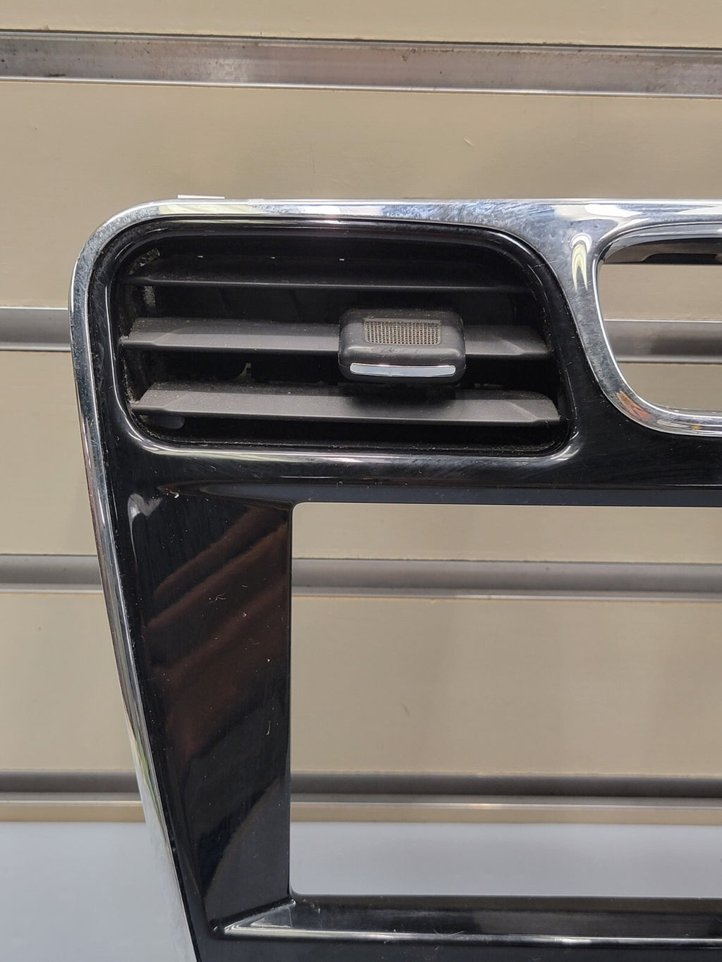 🔥2011-2014 Chrysler 200 Radio Climate Dash Trim Bezel with Traction Control