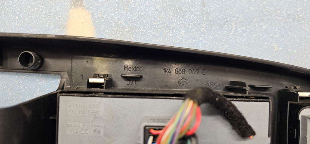 05-10 Passat Golf Jetta Rabbit Left Driver Door Master Power Window Switch Black
