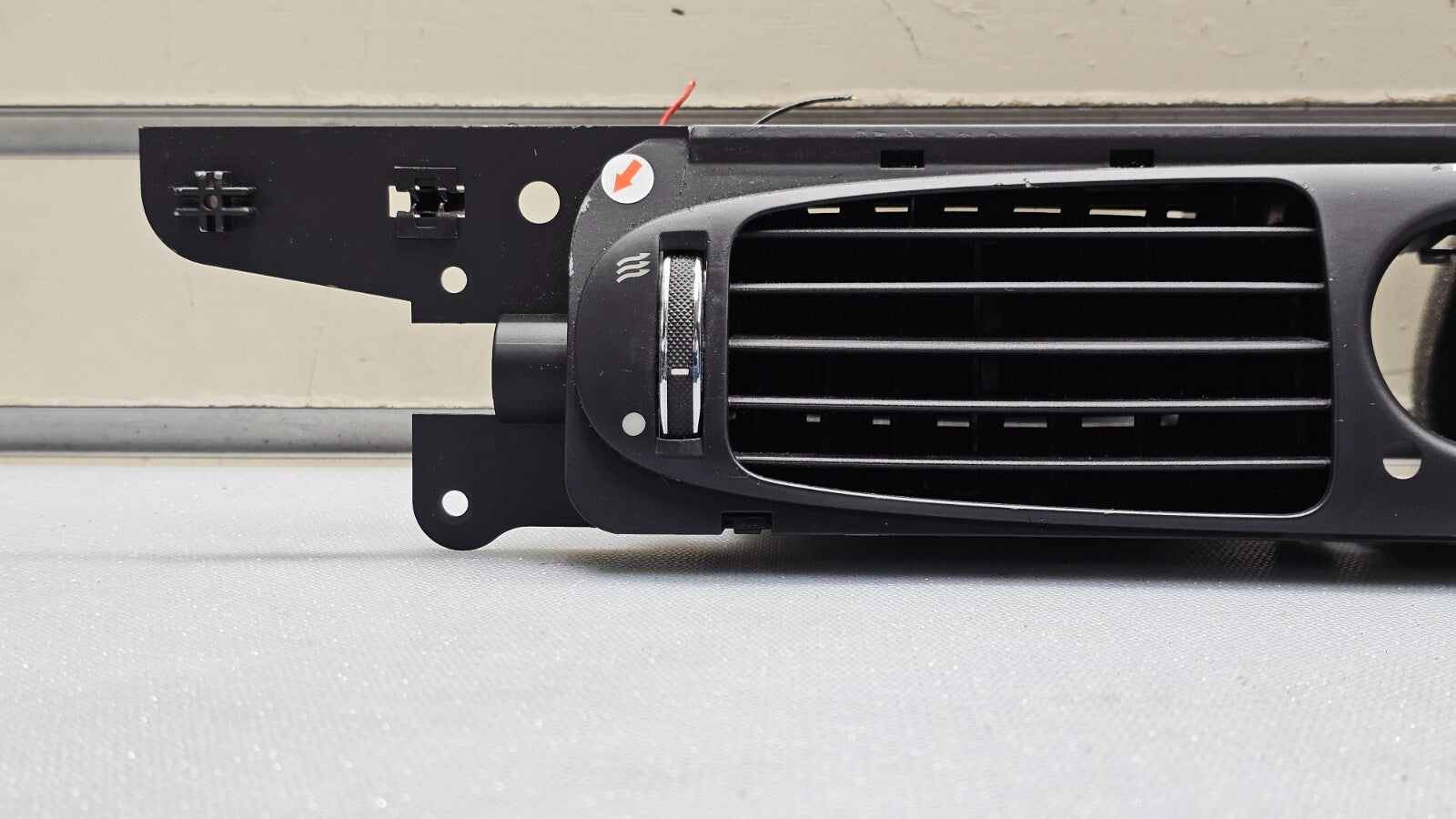 🔥04-09 Jaguar XJ8 Center Dash AC Heater Air Vent Conditioning Bezel Black OEM