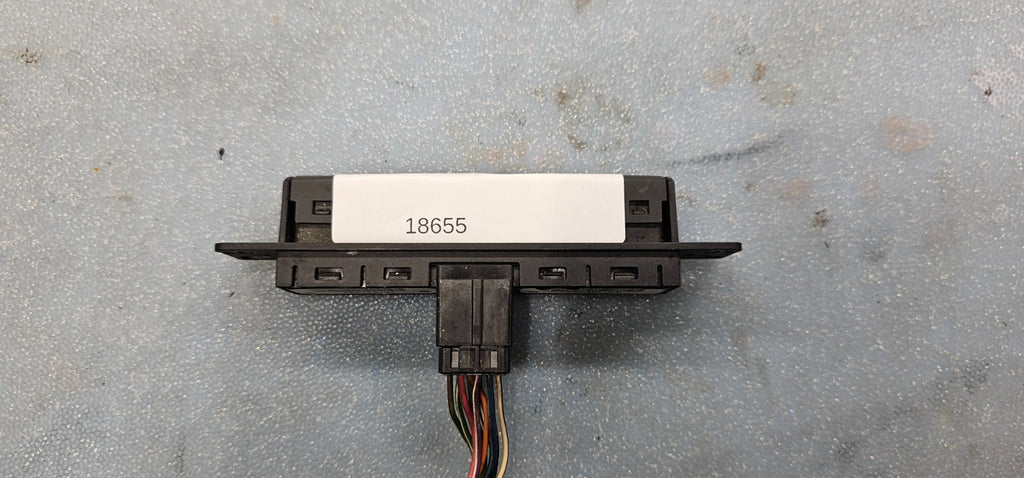12-20 Caravan Town Country Hazard Dash Hazard Warning Light Lamp Control Switch
