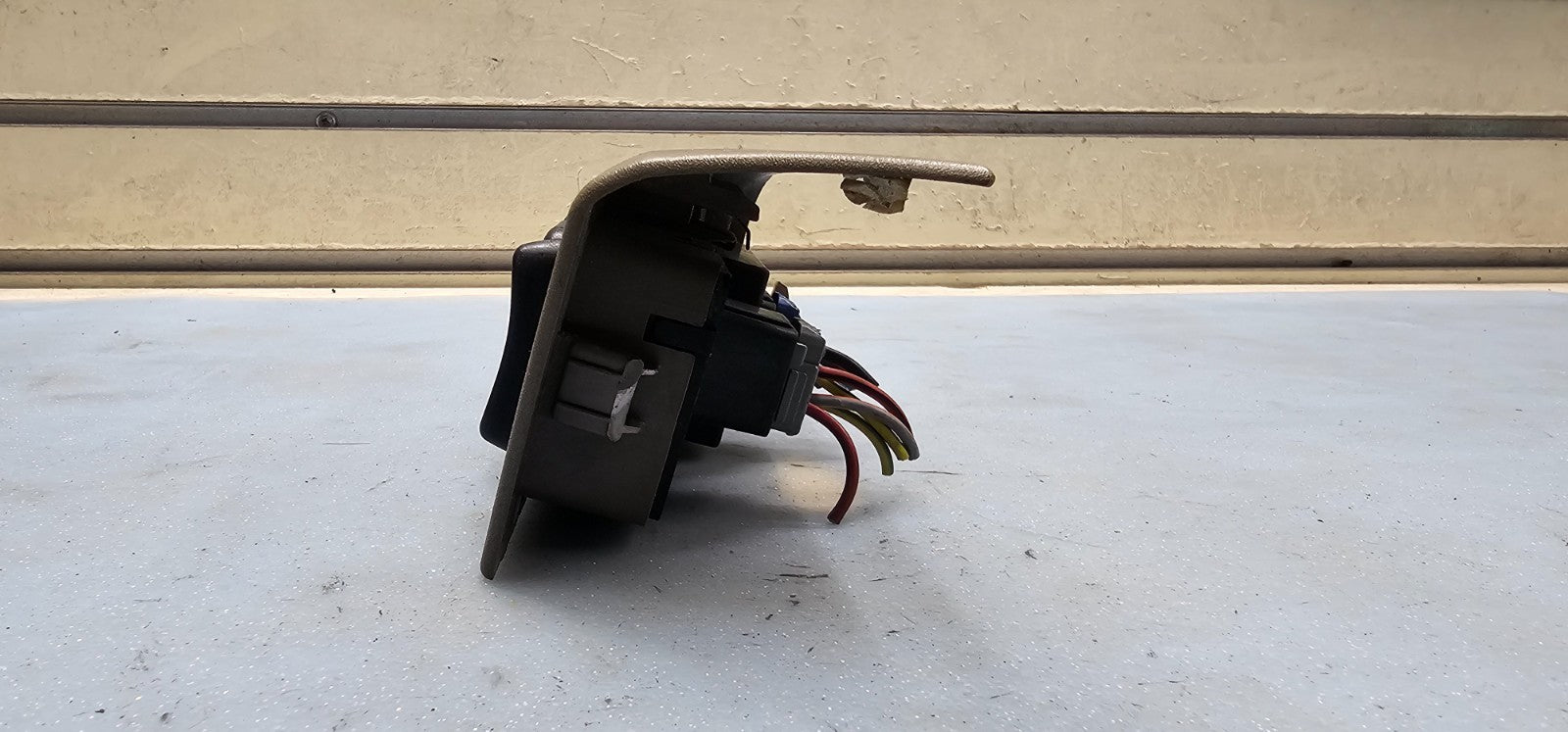 🔥02-05 Explorer Mountaineer Front Left Driver Master Door Window Switch Tan