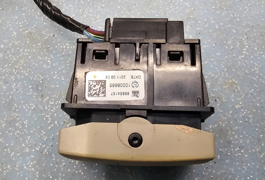 🔥12-16 GM Chevy Buick Equinox Malibu Regal Sunroof Tilt Switch TAN OEM