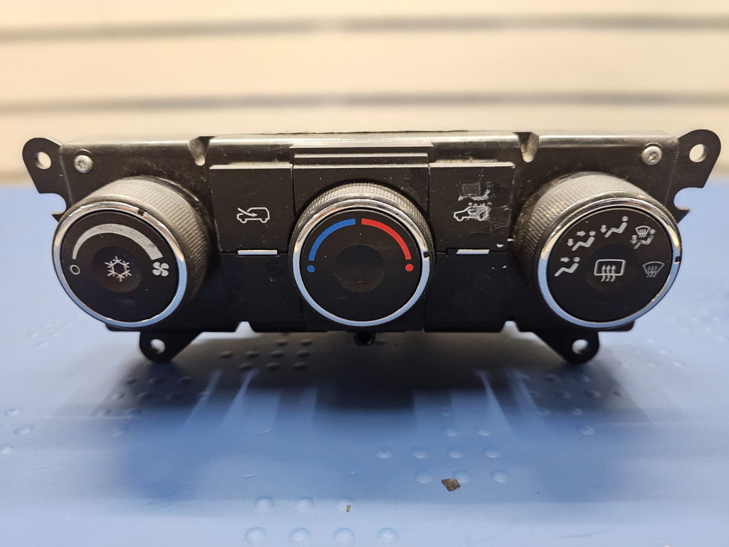 🔥07-09 CHEVY EQUINOX DASH CENTER AC HEATER CLIMATE TEMPERATURE CONTROL UNIT OEM