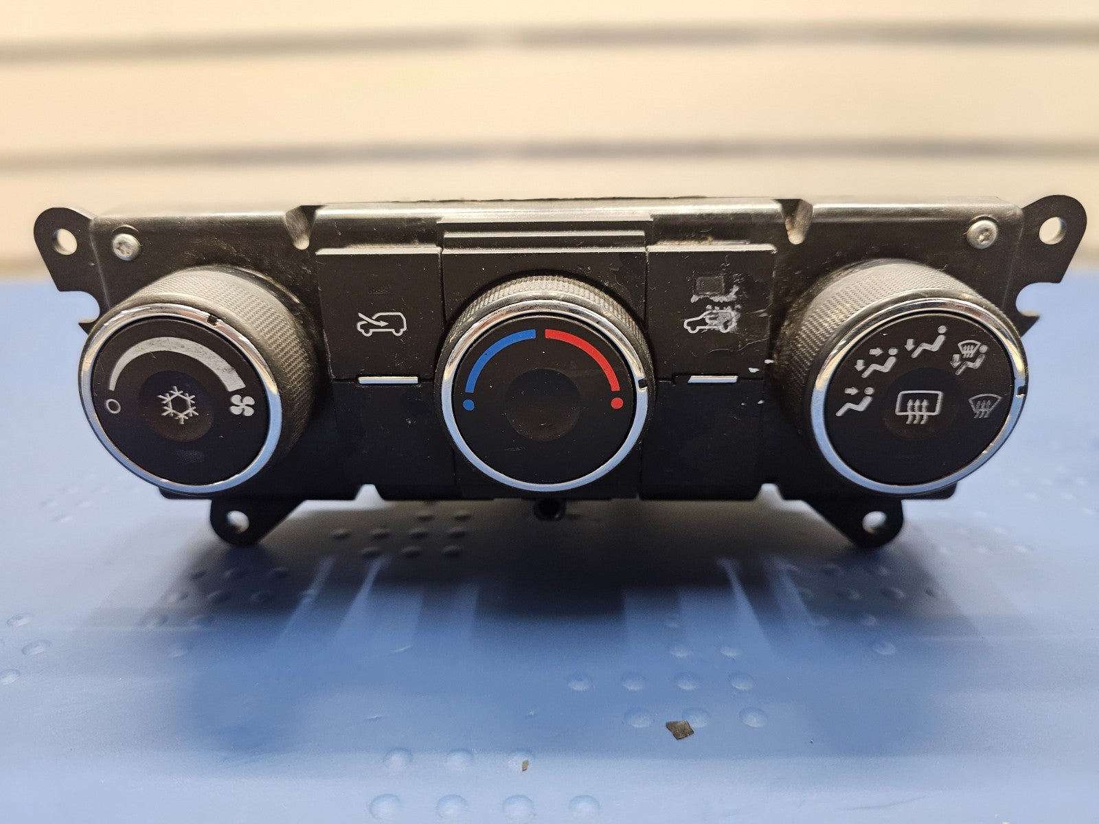🔥07-09 CHEVY EQUINOX DASH CENTER AC HEATER CLIMATE TEMPERATURE CONTROL UNIT OEM