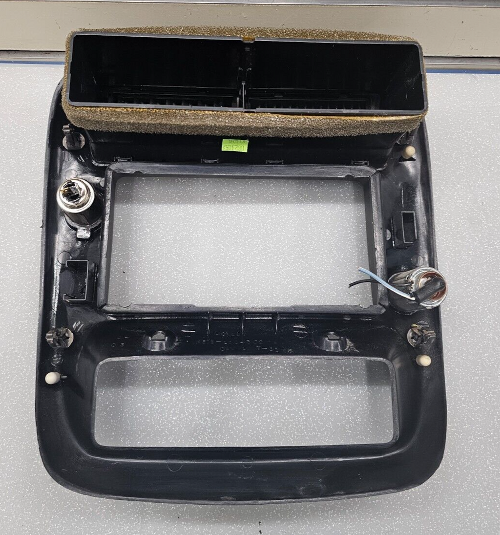🔥95-10 Ranger EXPLORER Radio Center Dash Bezel🔴2 Lighter Air Vents BLACK B2