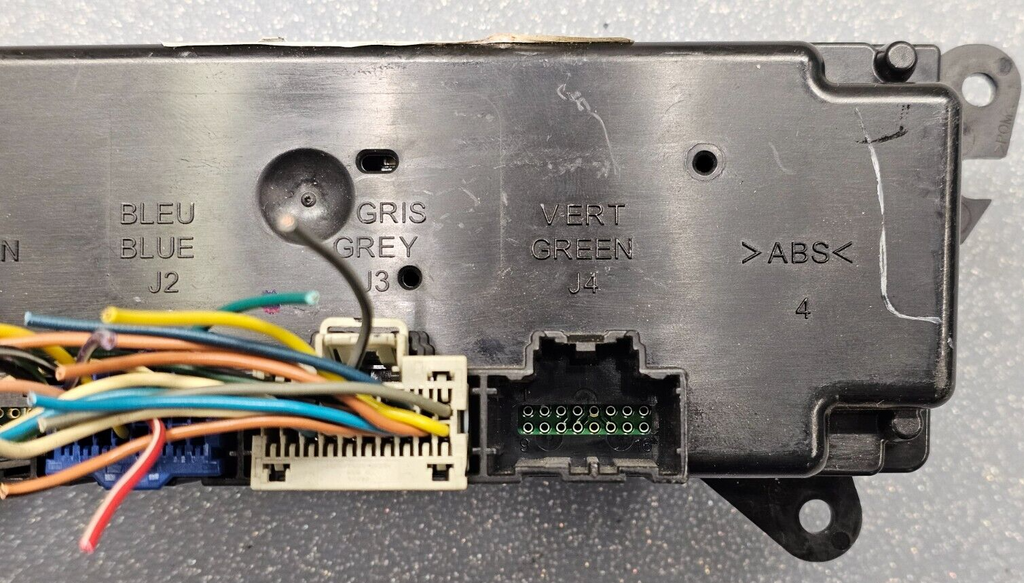 🔥07-09 CHEVY EQUINOX DASH CENTER AC HEATER CLIMATE TEMPERATURE CONTROL UNIT OEM