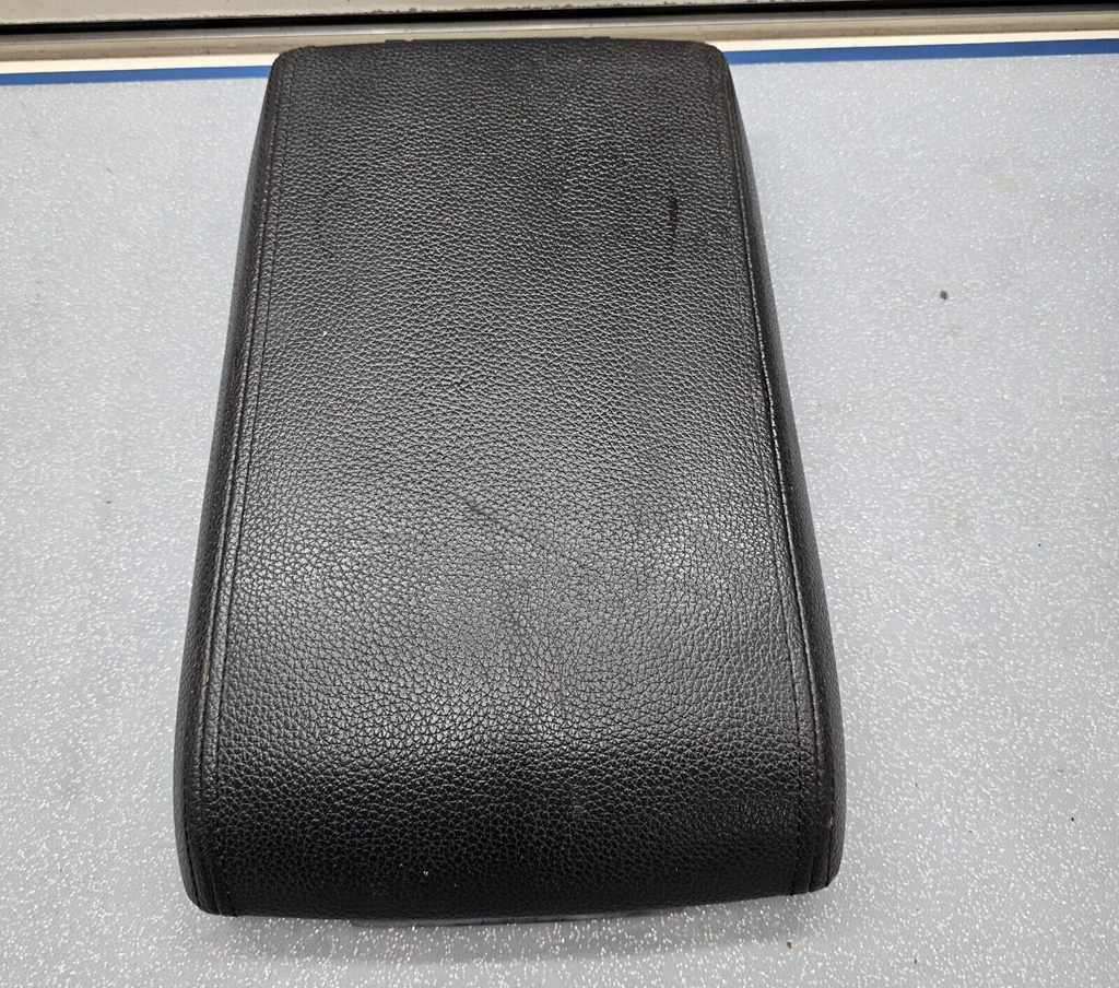 🔥06-09 EXPLORER MOUNTINEER CENTER CONSOLE ARM RESTER LID TOP PAD ASSEMBLY Black