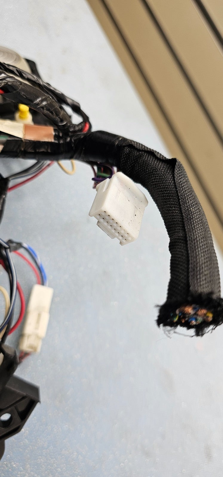 🔥04-07 INFINITI QX56 CENTER CONSOLE WIRE WIRING HARNESS OEM