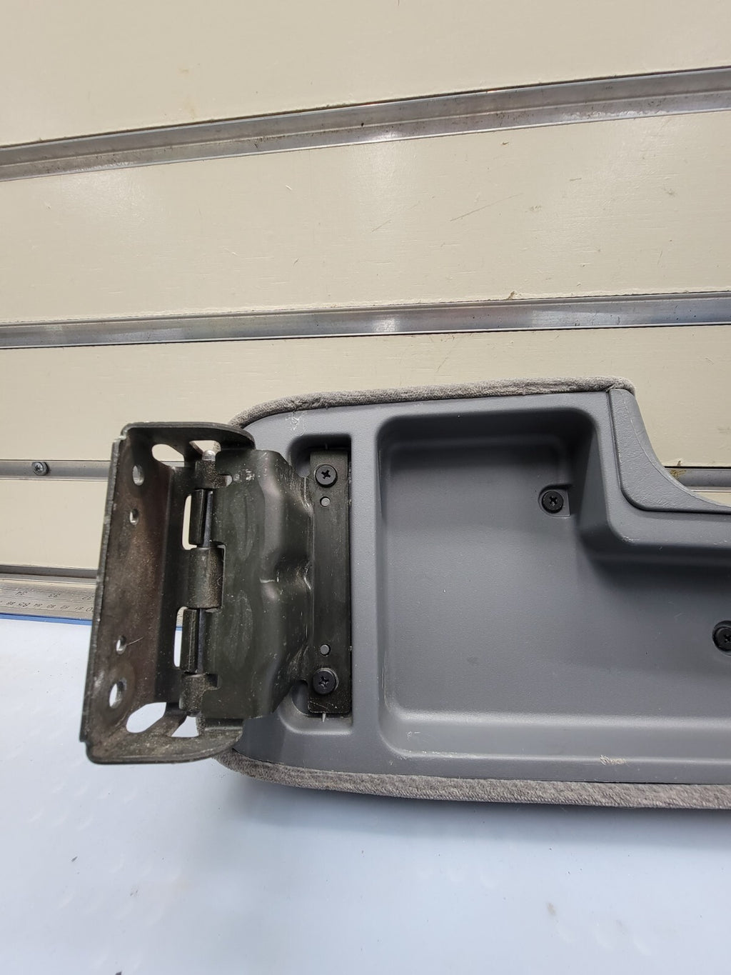 🔥2001-2005 Honda Civic Center Console Cover Arm Rest Lid GRAY Cloth OEM