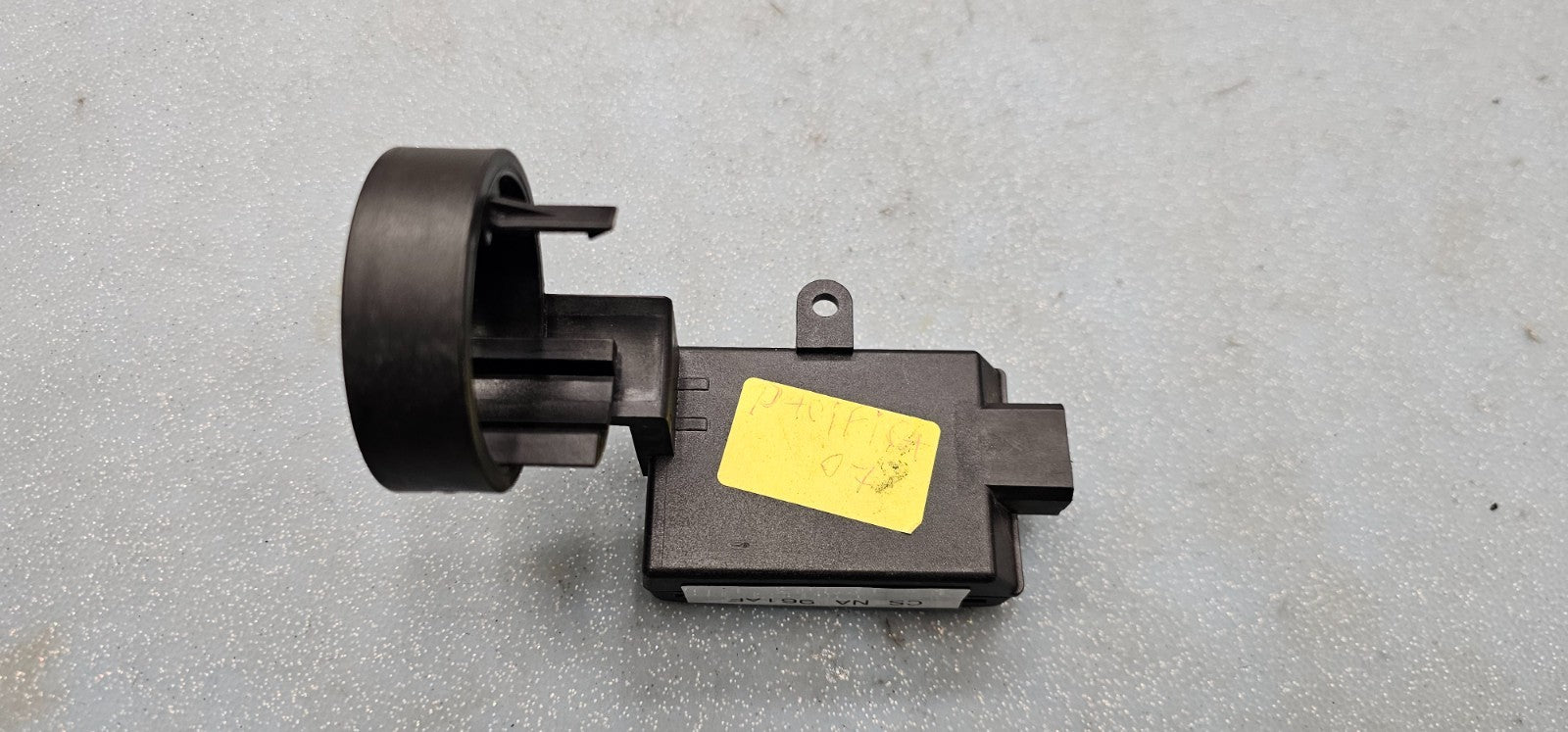🔥2004-2006 CHRYSLER PACIFICA IMMOBILIZER TRANSCEIVER Ignition Lock