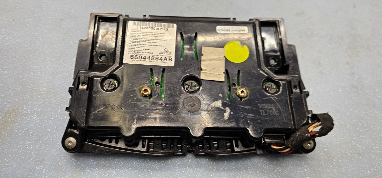 🔥02-05 Dodge RAM Overhead Console DOME Map Compass Module Assembly Black