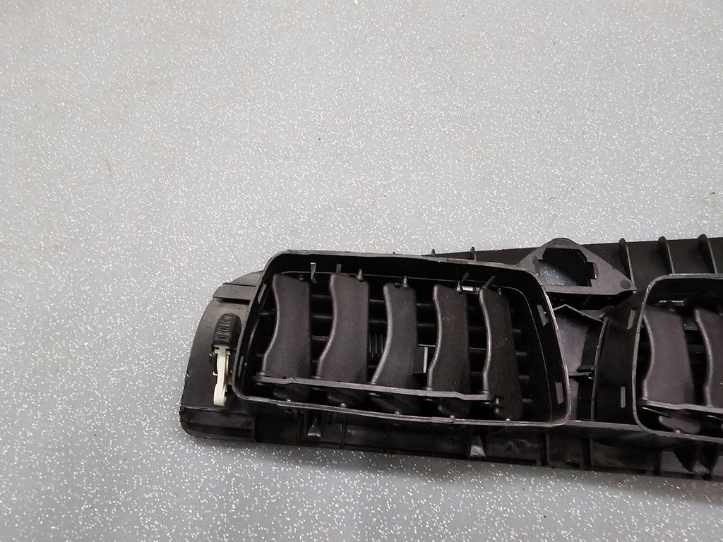 🔥04-09 Volvo S60 Dash Center AC Vent Grill Air Duct Trim Hazard Switch Cover