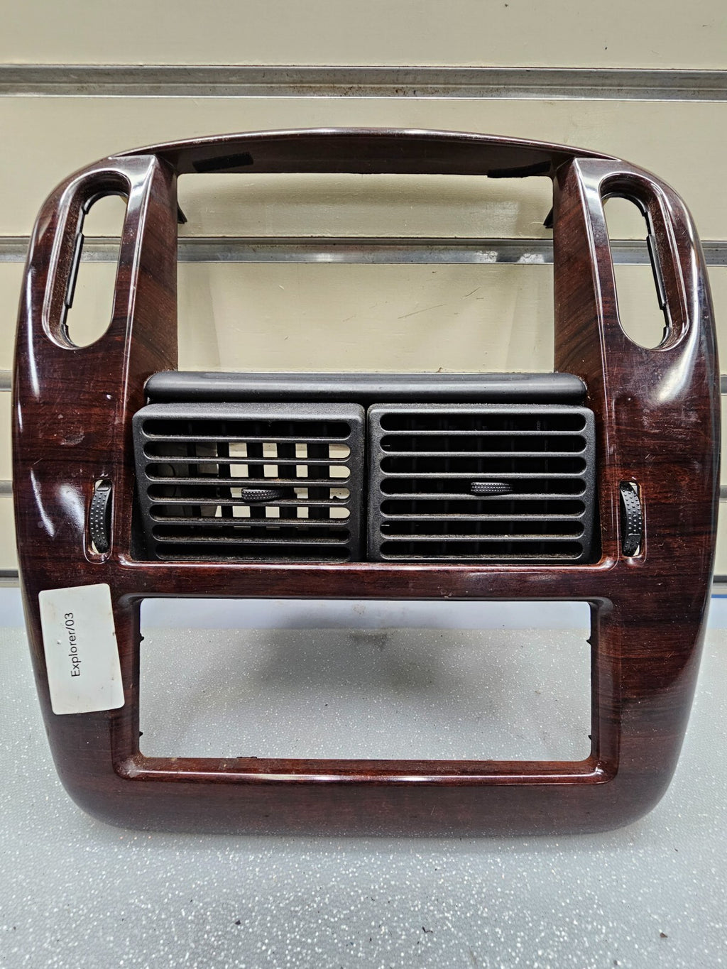 🔥02-05 FORD EXPLORER RADIO AUDIO CLIMATE TEMPERATURE CONTROL BEZEL TRIM WOOD