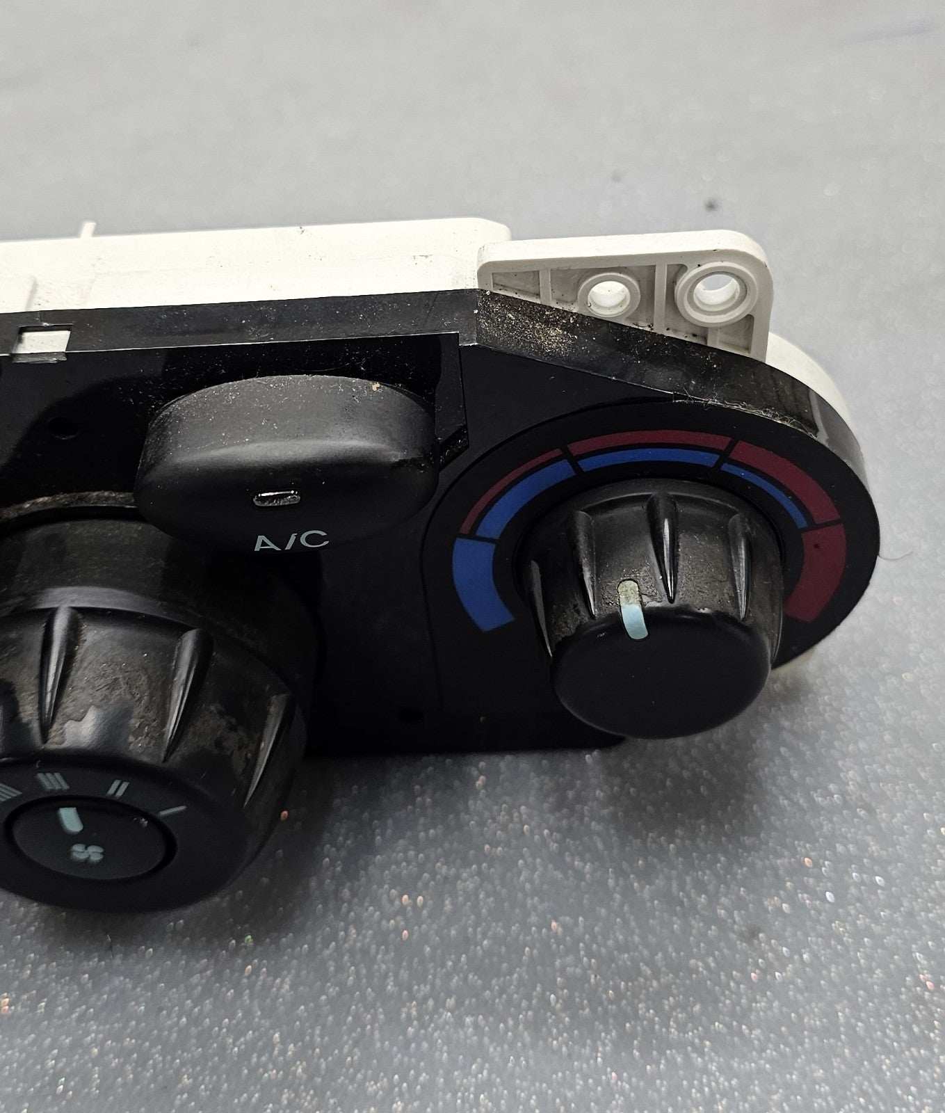 🔥01-06 Hyundai Santa Fe A/C Heater Temperature Climate Control Switch Panel OEM