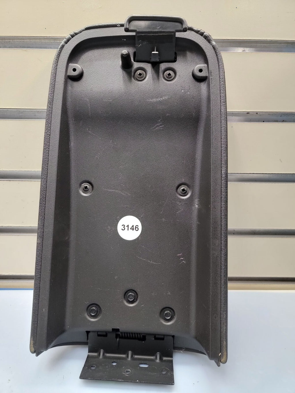 🔥02-09 Chevy Trailblazer GMC ENVOY Center Console Armrest Lid LEATHER BLACK def